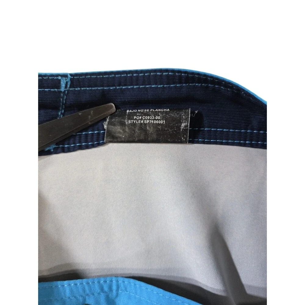 O'Neill Hyperfreak Board Shorts Mens Size 34 Blue Chevron Zip Pocket EUC 10